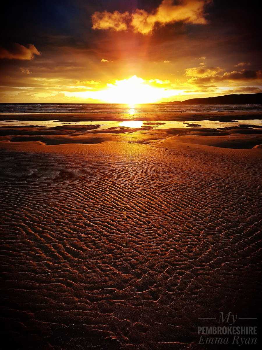 Golden sunset sands in Pembrokeshire